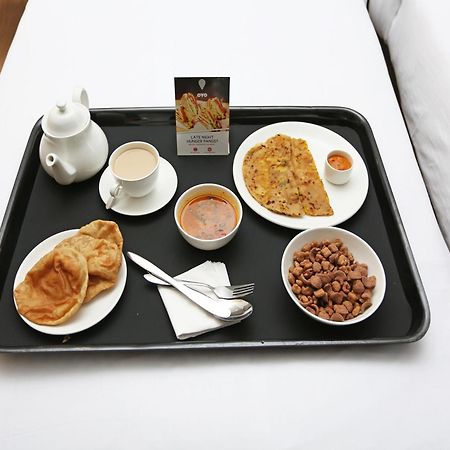 Hotel Magnum Inn Junagadh Eksteriør bilde