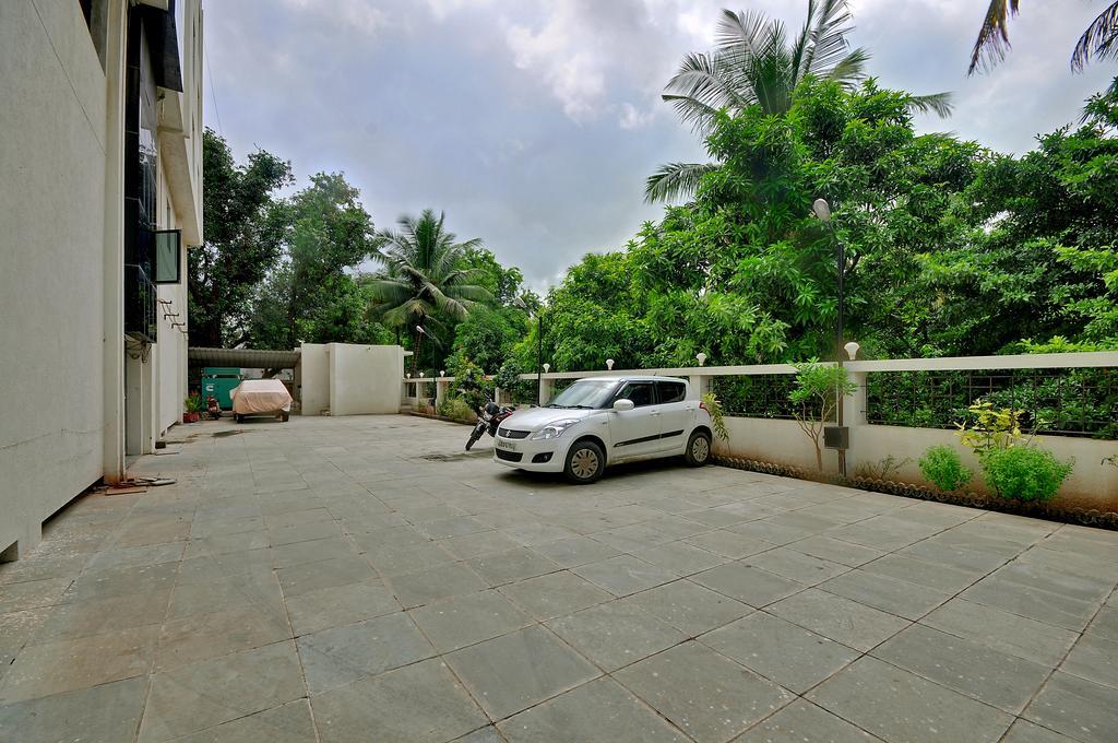 Hotel Magnum Inn Junagadh Eksteriør bilde