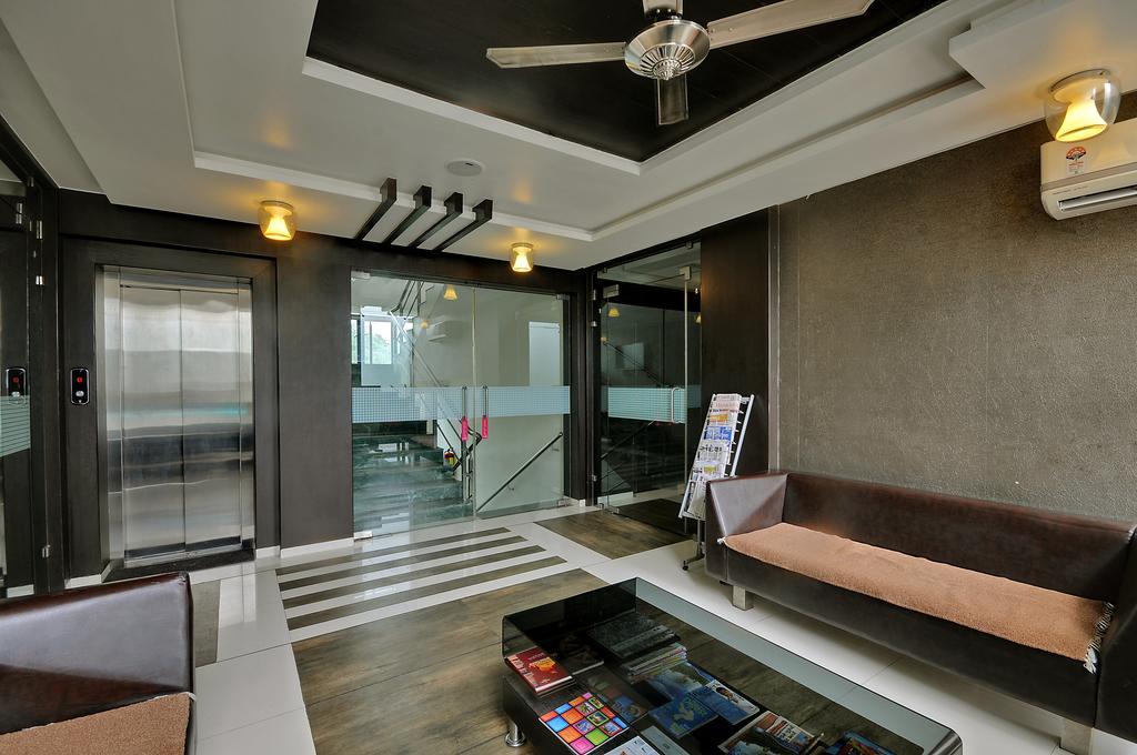 Hotel Magnum Inn Junagadh Eksteriør bilde