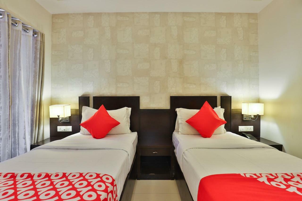 Hotel Magnum Inn Junagadh Eksteriør bilde